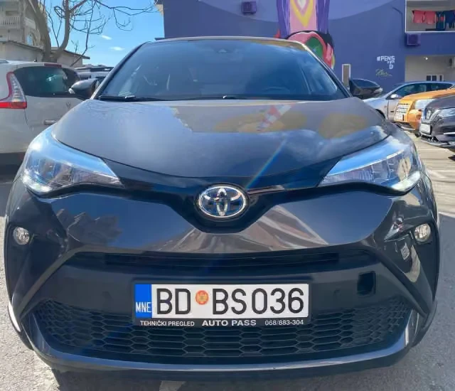 Toyota C-HR Hybrid